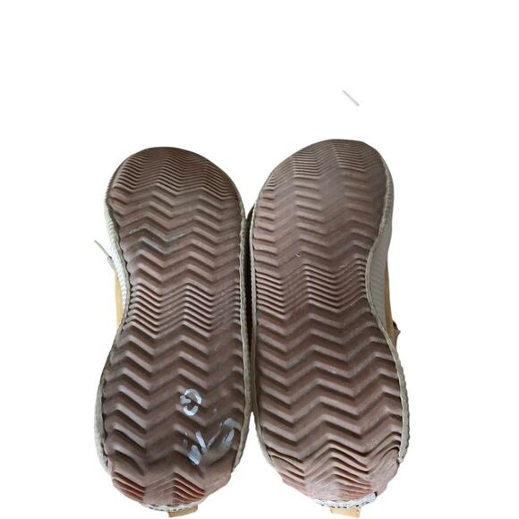 SOREL Women's Out N About III Waterproof Low Sneakers - Picture 8 of 8
